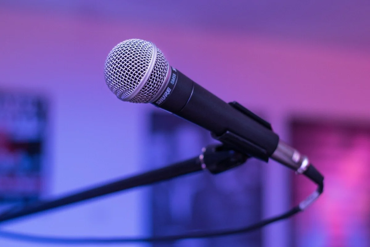 Live Musik an der Hotelbar im Hotel „Der Engel“ – Tannheimer Tal