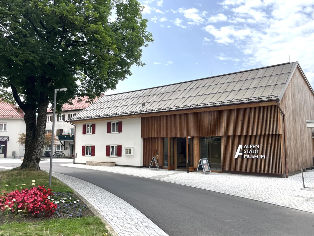 Sonderausstellung: „Butter, Vieh, Vernichtung“ – Sonthofen
